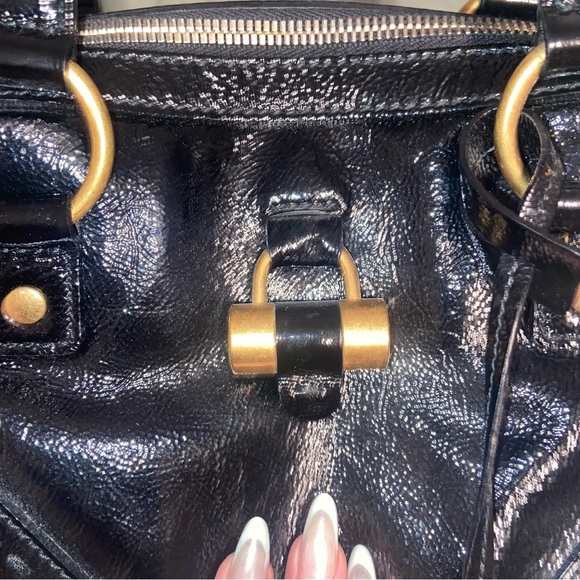 YSL Muse Enamel Patent Handbag - Picture 8 of 16